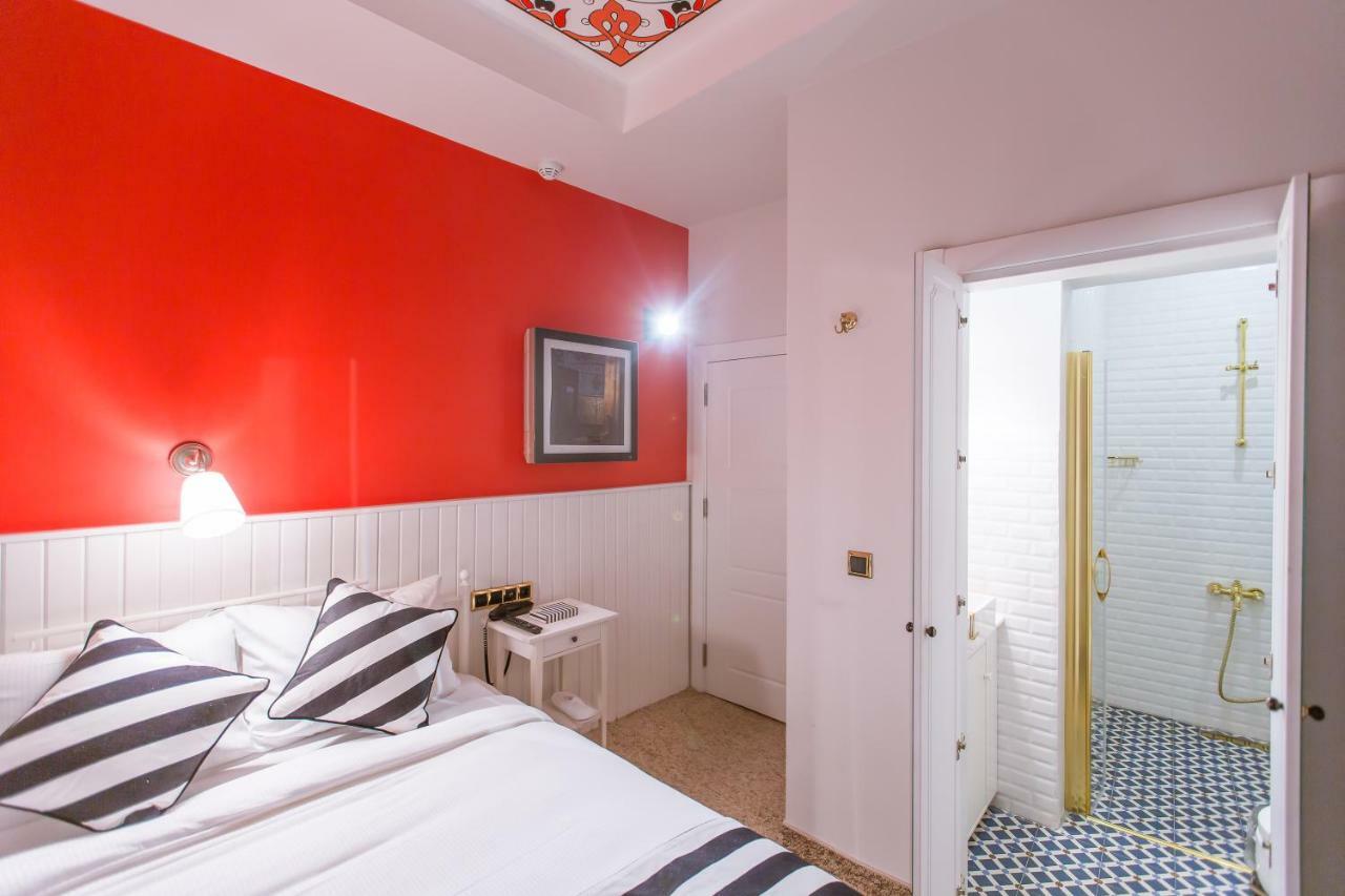 Araf Hotel Коня Екстериор снимка