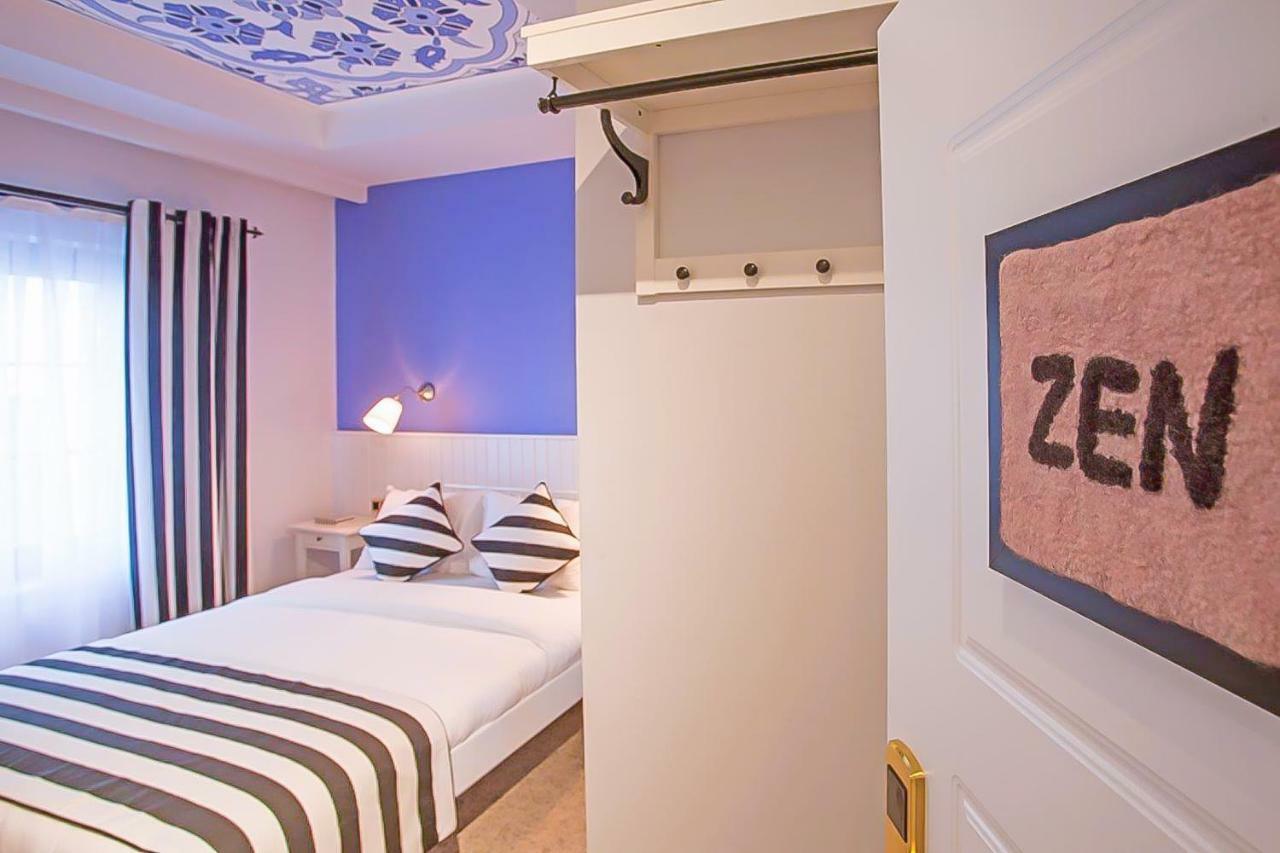 Araf Hotel Коня Екстериор снимка