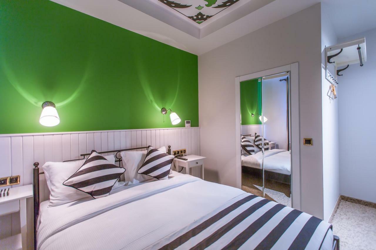 Araf Hotel Коня Екстериор снимка