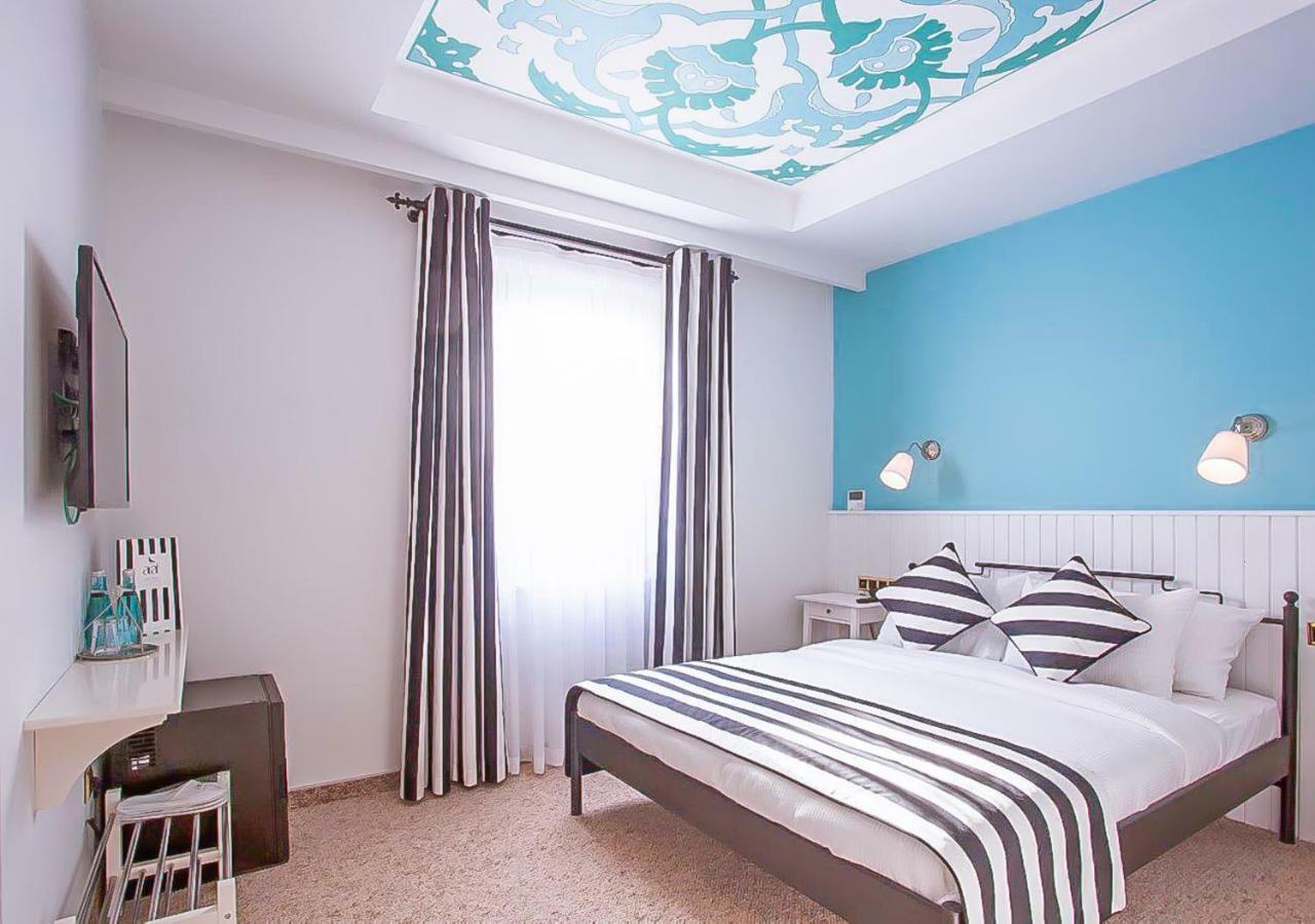 Araf Hotel Коня Екстериор снимка
