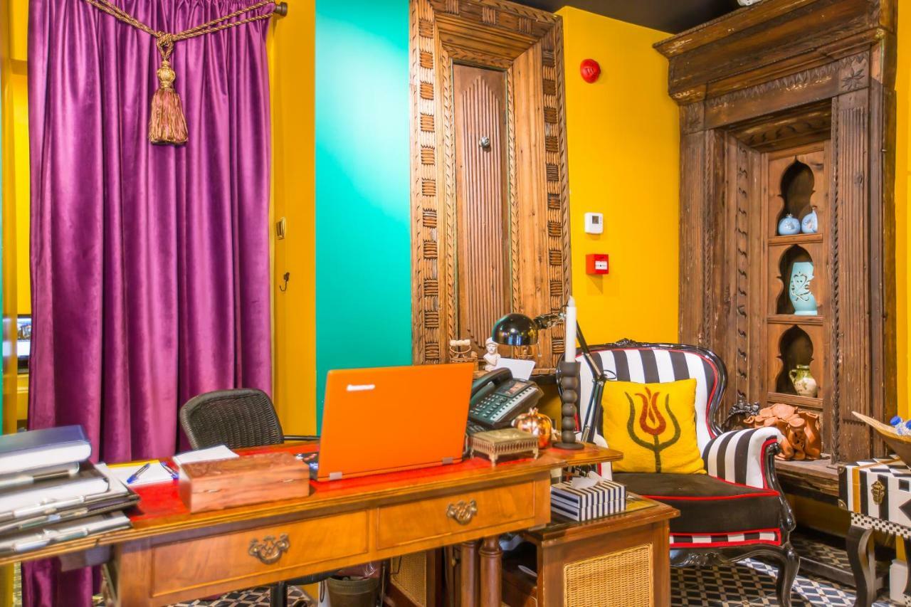 Araf Hotel Коня Екстериор снимка